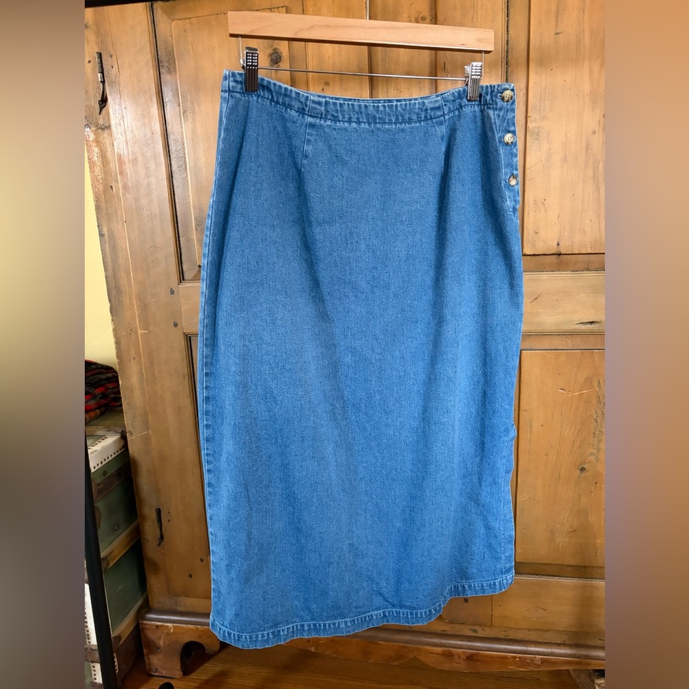 VINTAGE Eddie Bauer Blue Denim Midi Skirt Side Button Detail